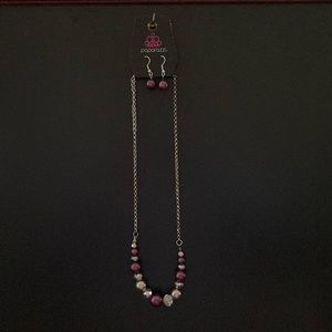 Necklace and earring set